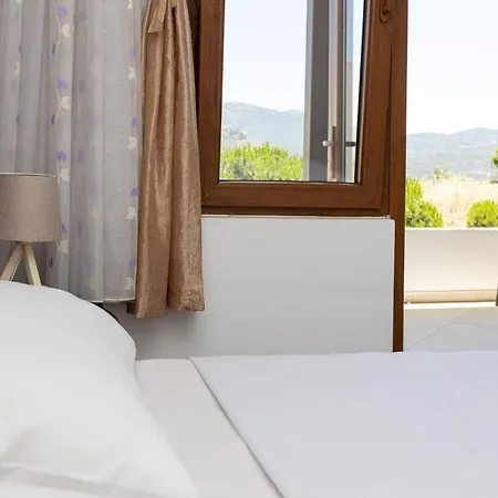 3 Bedroom Comfy House With Peaceful View In Yalikavak 빌라 *