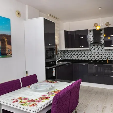 3 Bedroom Comfy House With Peaceful View In Yalikavak